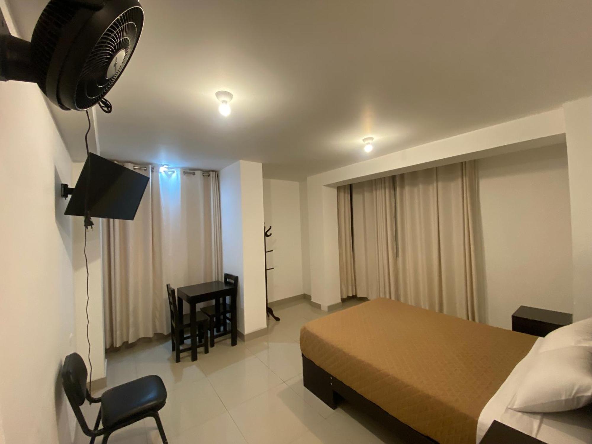Hotel Munay Paracas Exterior photo